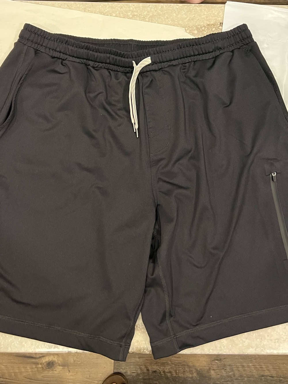 Vuori Sunday Preformance 7” shorts XL
